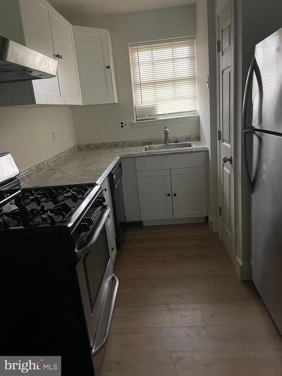 Building Photo - 222 Via Cascata Dr