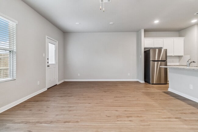 Building Photo - BRAND NEW 3 Bedroom, 2.5 Bathroom, Two-sto...