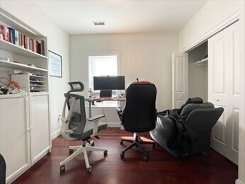 Building Photo - 35 Magnolia Ave