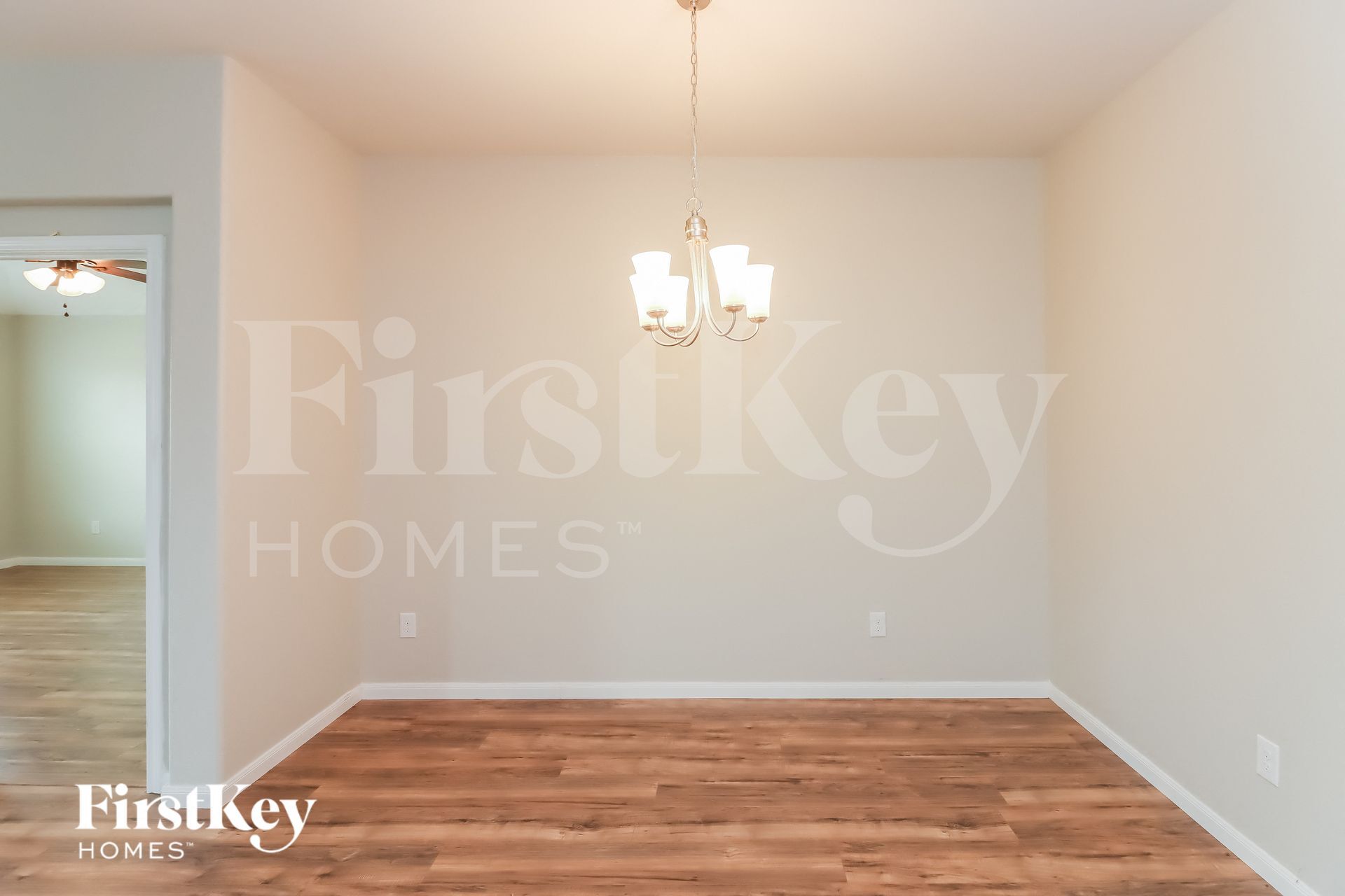 Building Photo - 6010 Diantha St