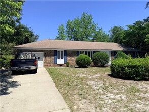 Building Photo - 425 Dunmore Rd