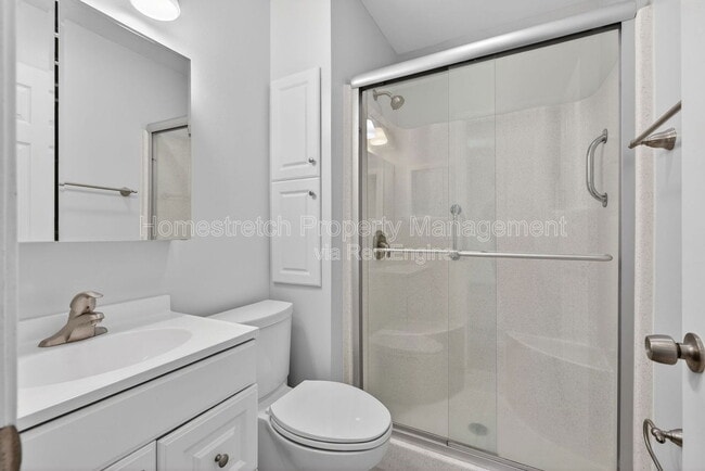 Building Photo - 4 Devondale Pl