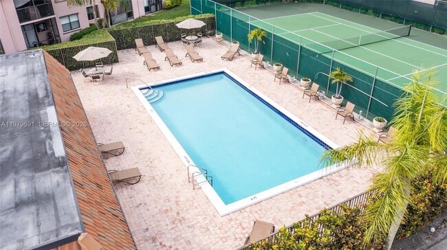 Building Photo - 10541 NW 10th St