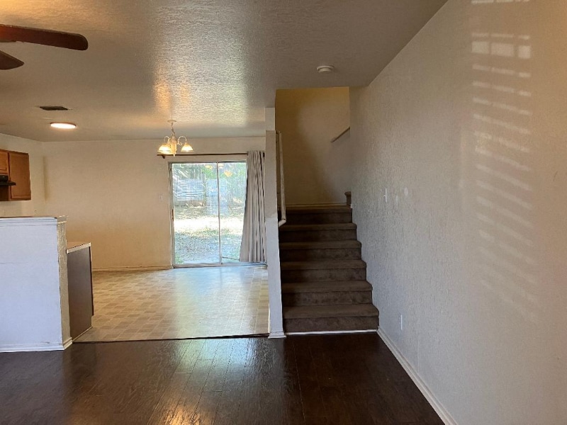 Building Photo - 9910 Amber Ledge