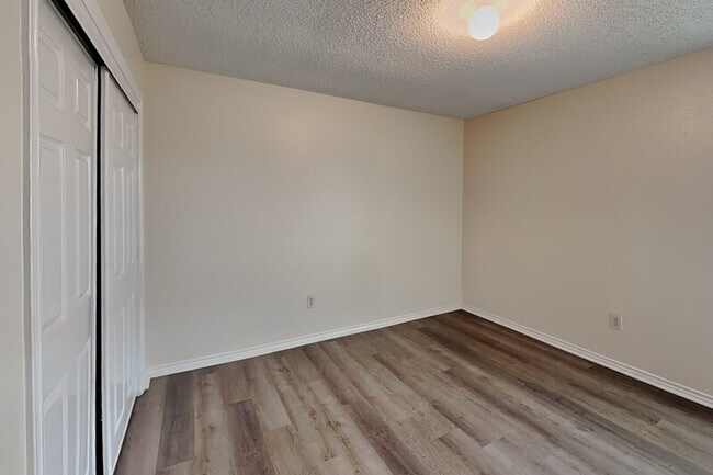 Building Photo - 3405 Republic Dr