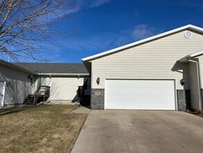 Building Photo - Spacious West Side Gem with Modern Comforts and Endless Possibilities!