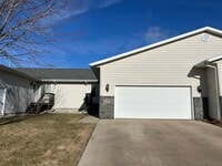 Building Photo - Spacious West Side Gem with Modern Comforts and Endless Possibilities!