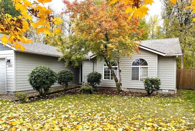 Building Photo - Rent Special: 1/2 Off March's Rent - 3 bed 2 Bath - Single Level home