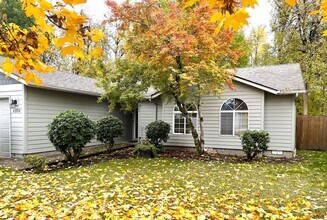 Building Photo - 3 bed 2 Bath - Single Level home