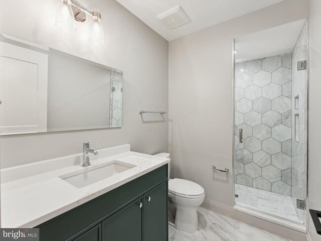 Building Photo - 1508 21st St NW