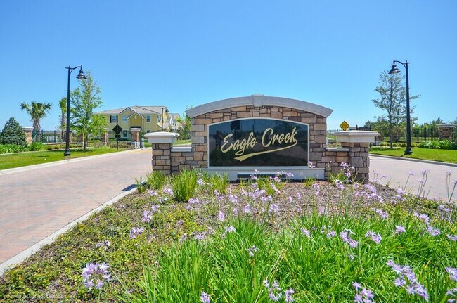 Building Photo - 9820 Bucklow Hill Dr