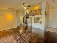Building Photo - 102 Vista Verdi Cir