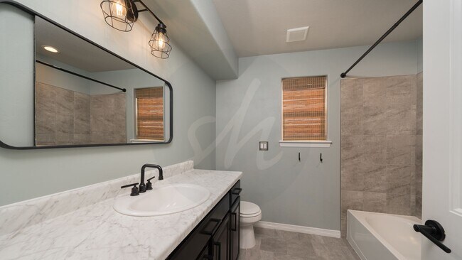 Building Photo - Stunning Two-Story in Desirable Lorson Ranch