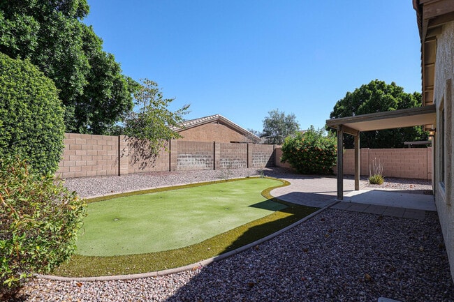 Building Photo - 16034 W Winchcomb Dr