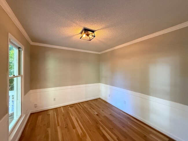 Building Photo - 6714 Amberley Ln