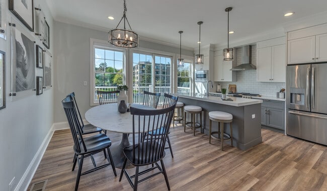 Building Photo - 1106 S Eldridge Ln