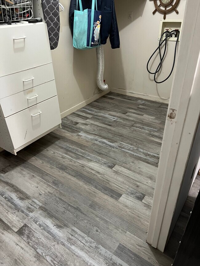 Laundry/Storage room. - 3942 Solano Rd