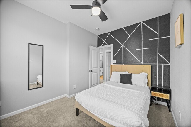 Building Photo - 7418 Mount St