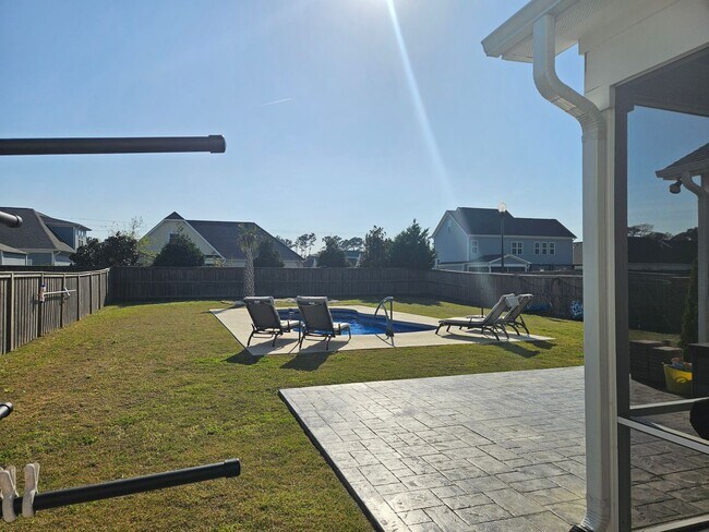 Building Photo - Gorgeous unfurnished 4 bedroom, 3.5 bath home with private pool - Wyndwater Community in Hampstead