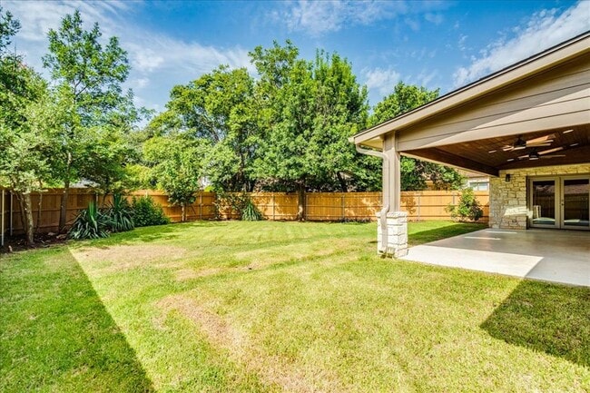 Building Photo - 5305 Dry Wells Rd