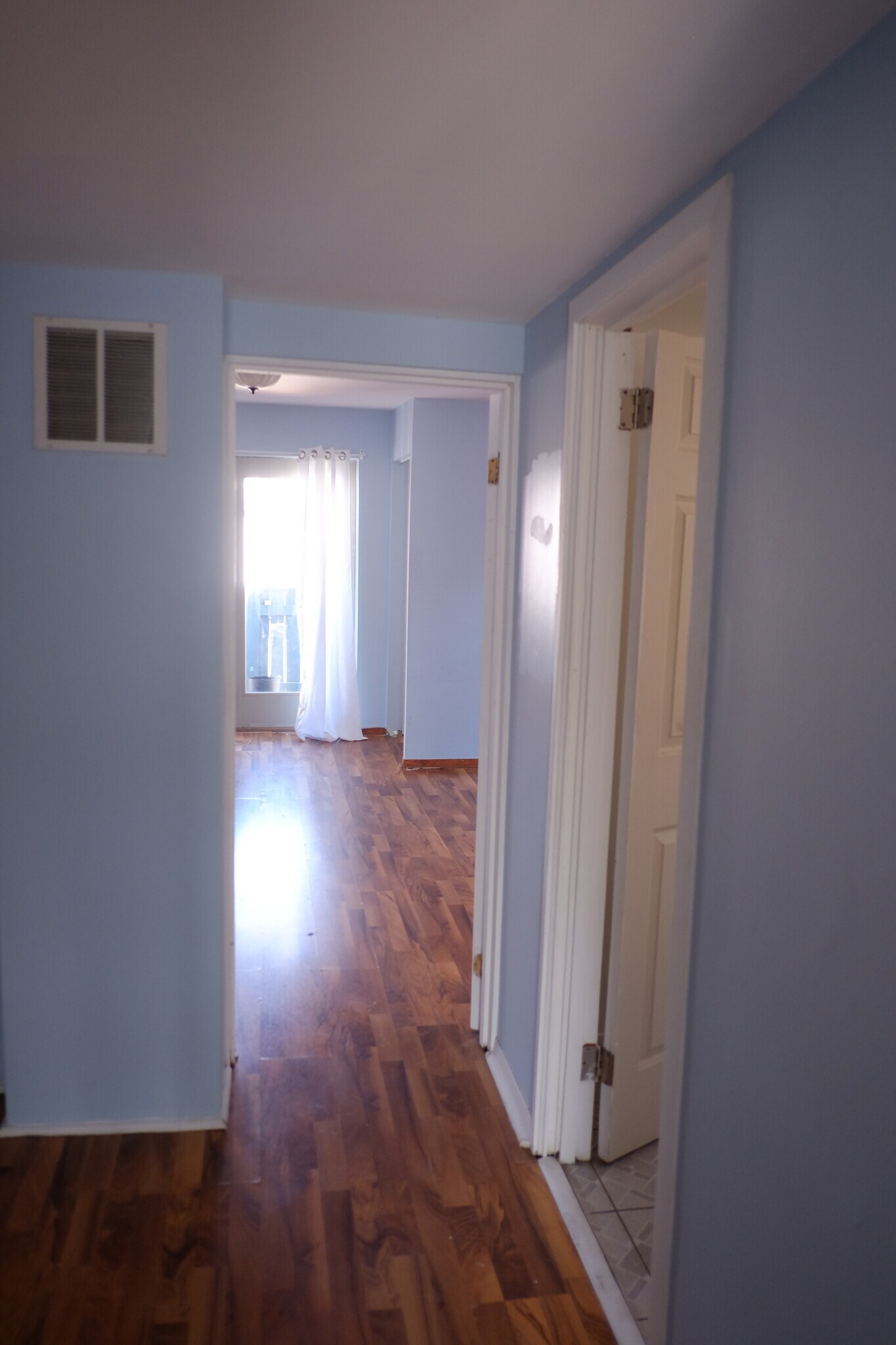 Building Photo - 3525 W Fullerton Ave