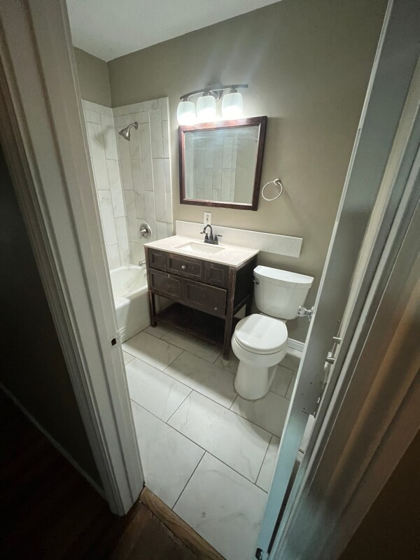 Building Photo - 6814 Waite Dr