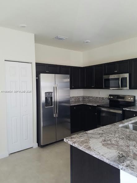 Building Photo - 9205 W 33rd Way