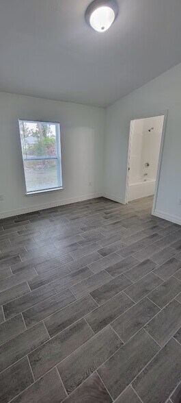 Building Photo - 4751 27th St SW