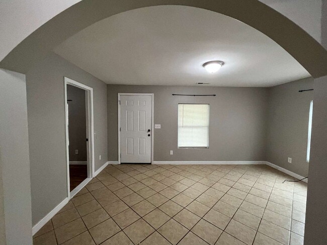 Building Photo - Cozy 3-Bed Home in the Heart of Wake Forest