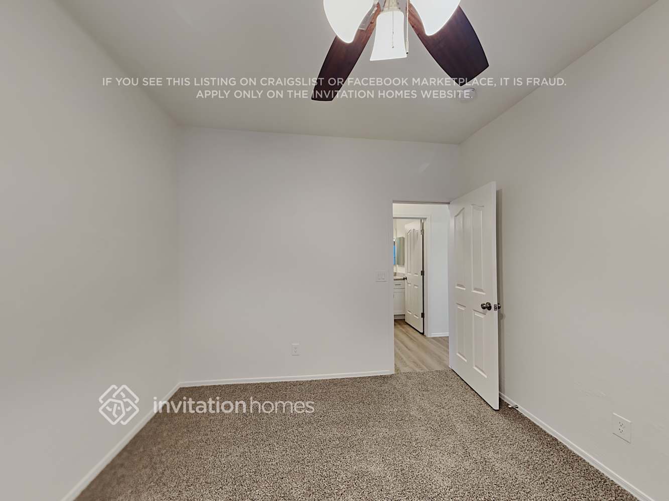 Building Photo - 4921 W St Anne Ave