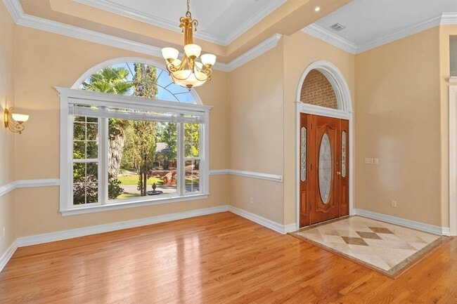 Building Photo - 8846 Glen Abby Dr