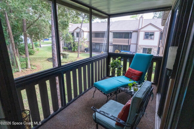 Building Photo - 605 Saint Albans Court