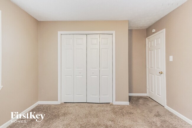 Building Photo - 7639 Gunyon Dr