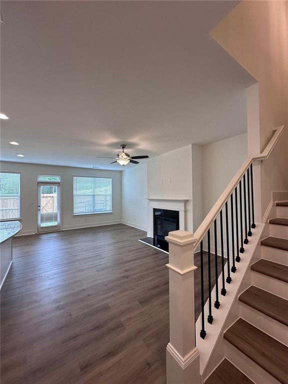 Building Photo - 2724 Sandy Ln NE