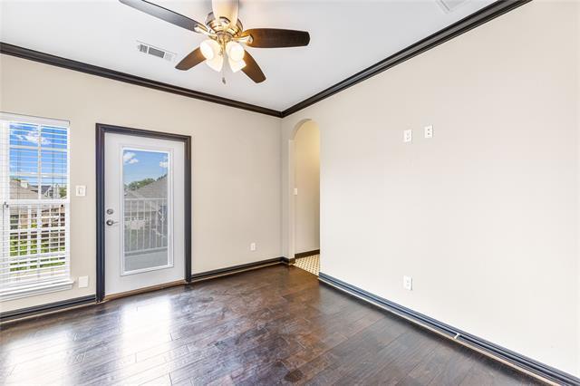 Building Photo - 5602 Willowbrook Dr