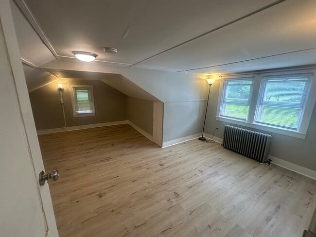Building Photo - 5028 Grammes Rd
