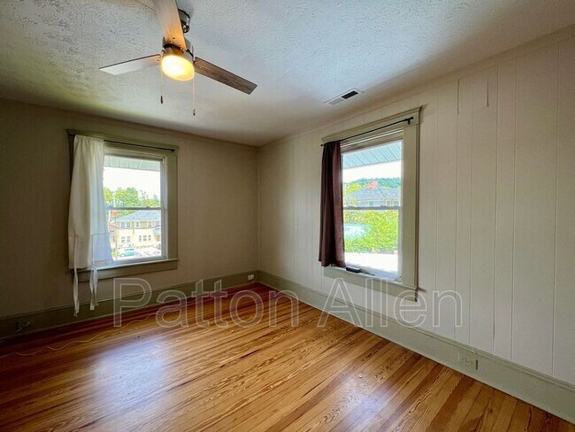 Building Photo - 301 Merrimon Ave