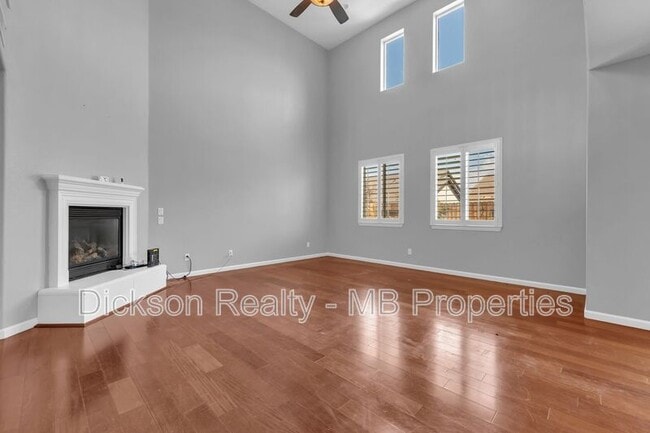 Building Photo - 2125 Peaceful Valley Dr