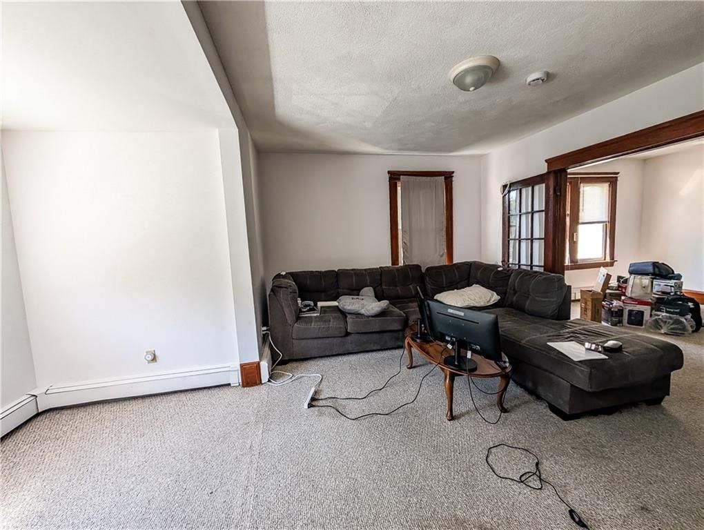 Building Photo - 1423 Manville Rd