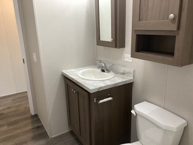 Building Photo - 107 Bluejay Hill