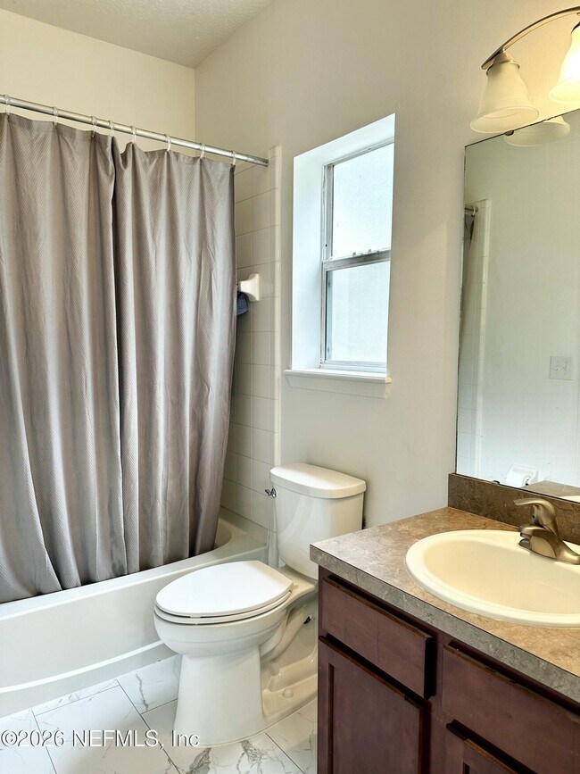 Building Photo - 2298 Huckins Ct