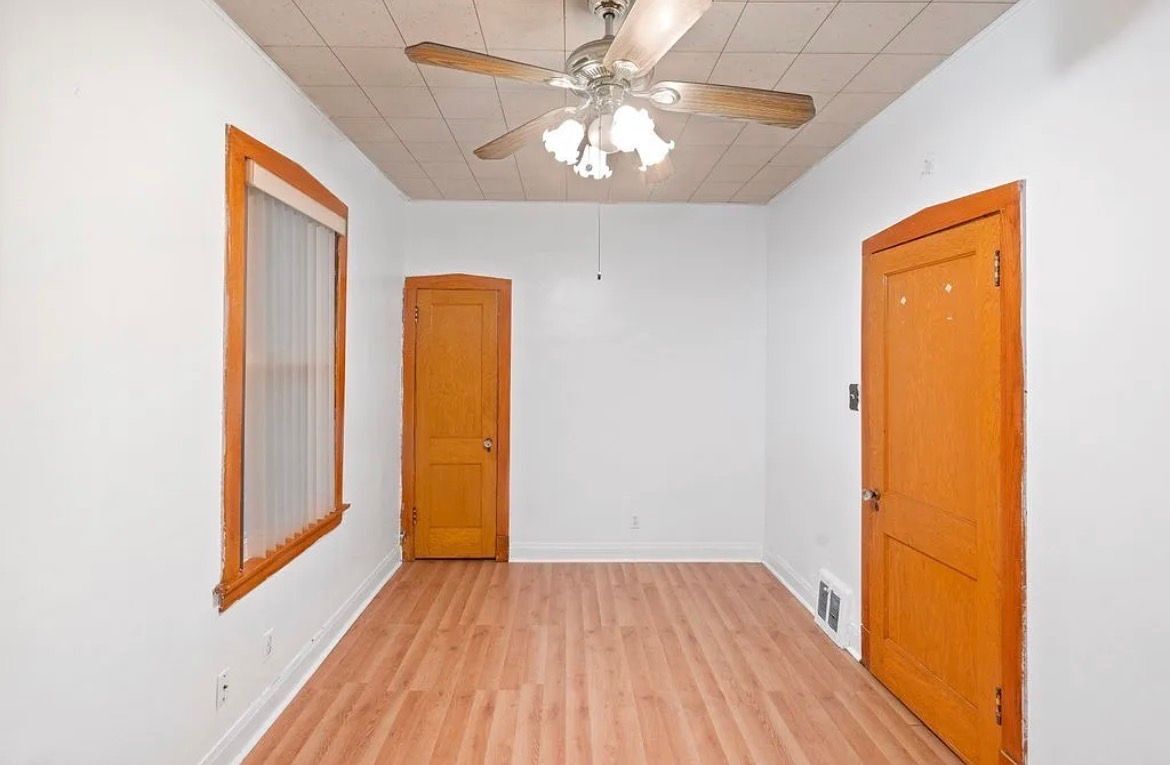 Building Photo - 2432 Elmwood Ave