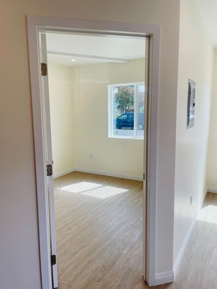 Building Photo - 7533 Bovey Ave