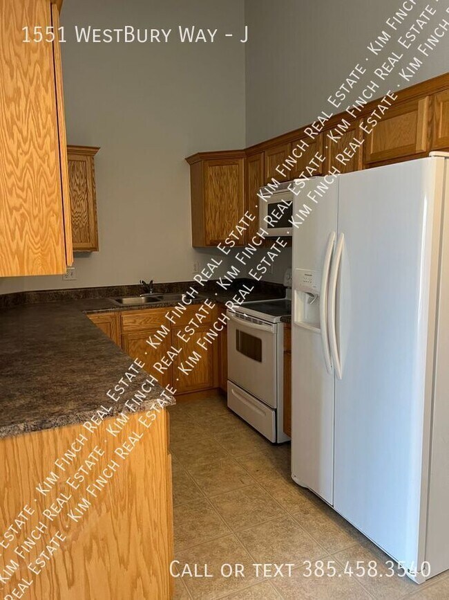 Building Photo - 1551 Westbury Way
