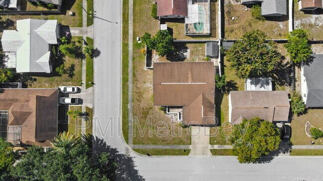 Building Photo - 4235 Manxcat Ln