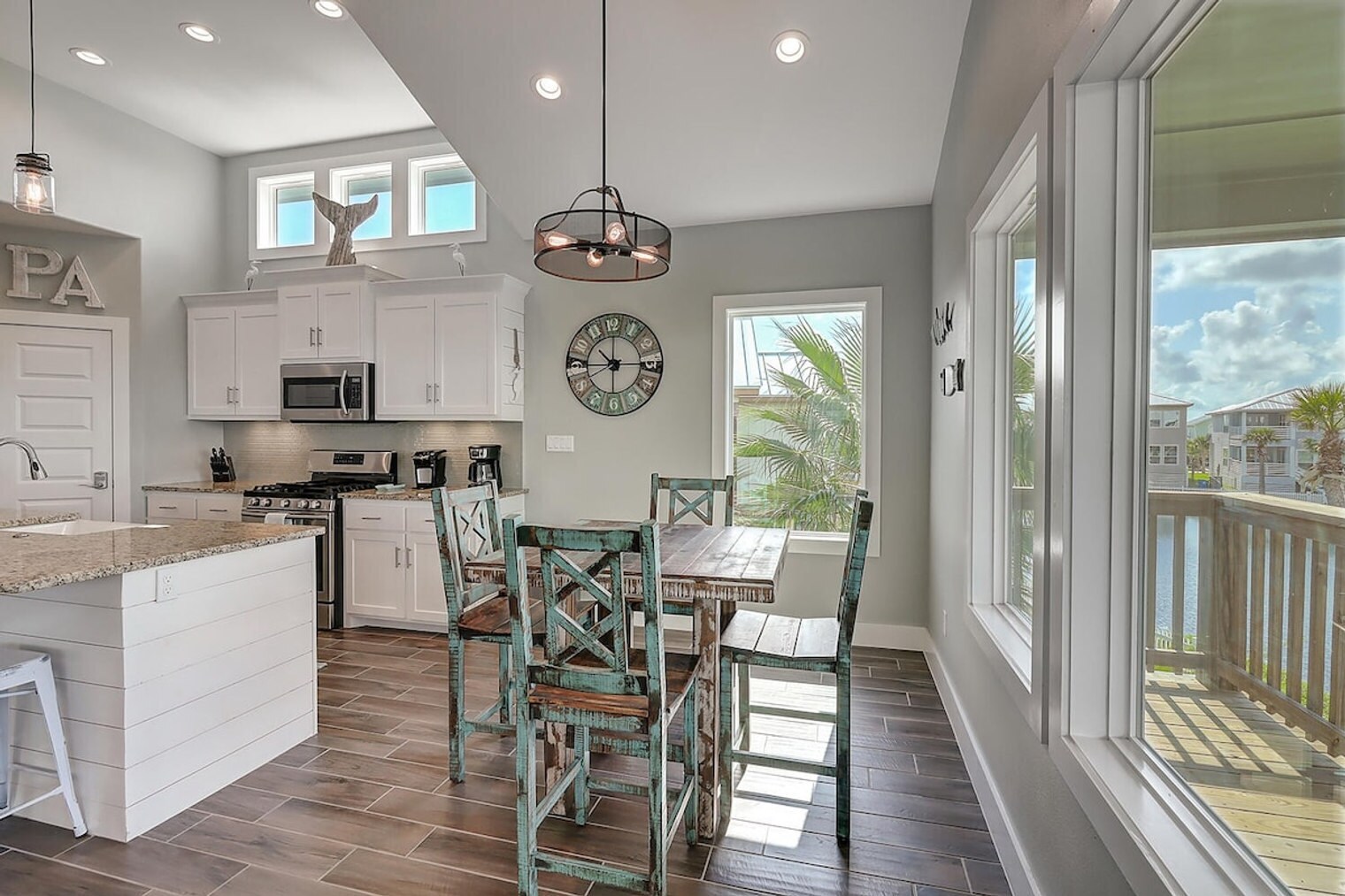 Building Photo - 409 Paradise Pointe Dr