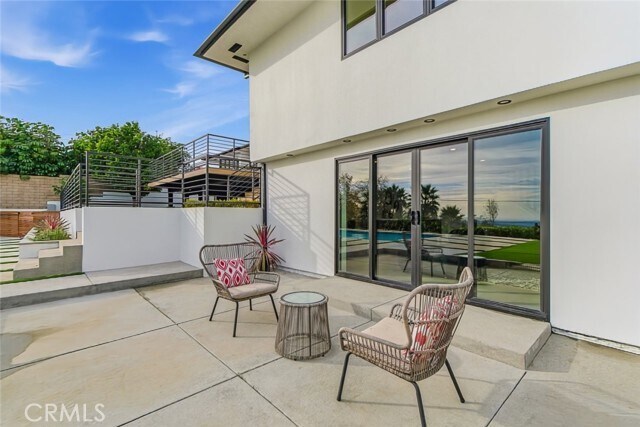 Building Photo - 1764 E Loma Alta Dr