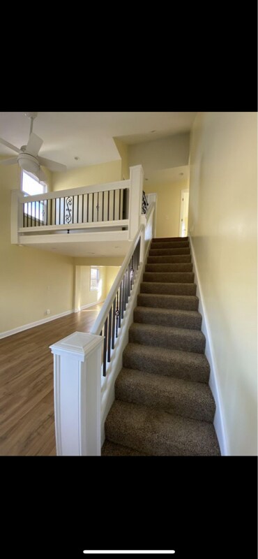 Building Photo - 3731 E 9th St