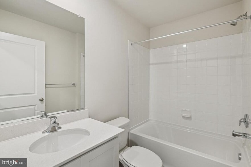 Building Photo - 7446 Fern Gully Way