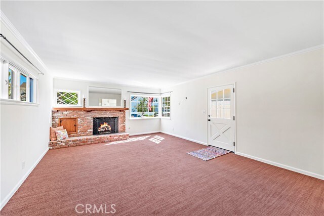 Building Photo - 515 Carnation Ave